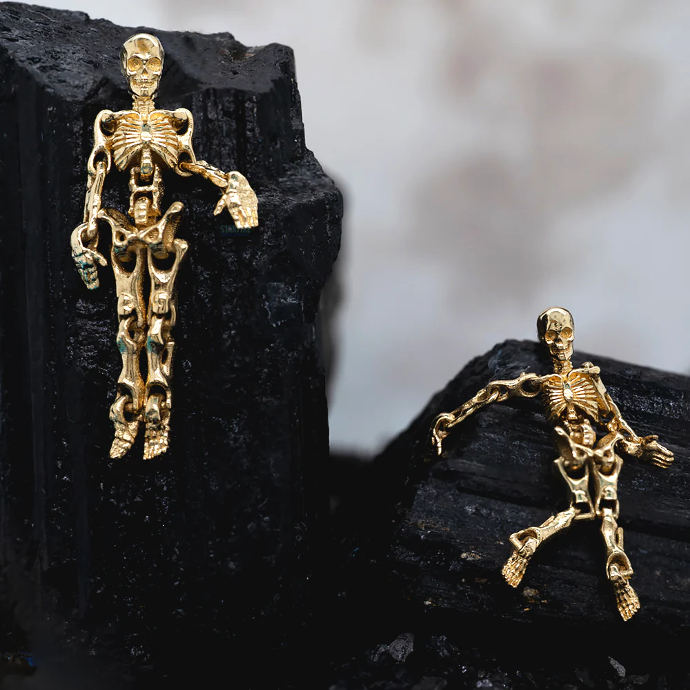 "Eternal Wanderer" Threaded End in Gold - Image 2