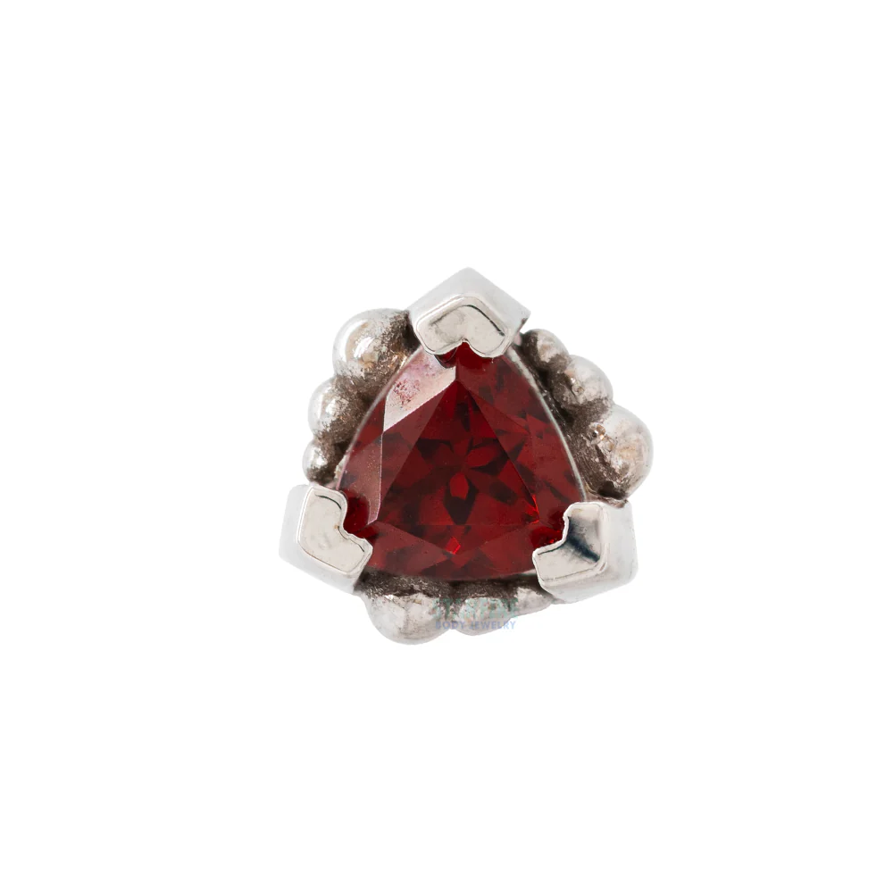 Beaded Trillion Nostril Screw in Gold with Garnet - Image 3