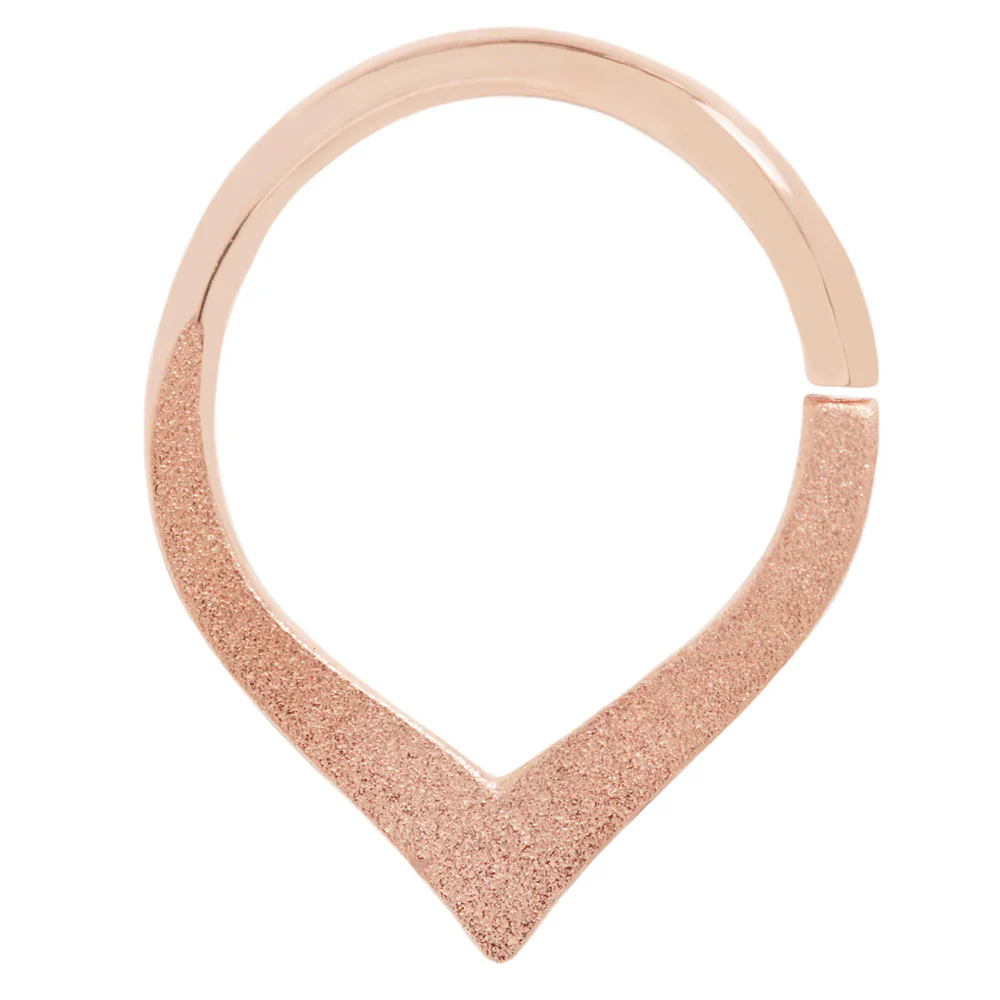 "Rise Sandblast" Seam Ring in Gold - Image 4