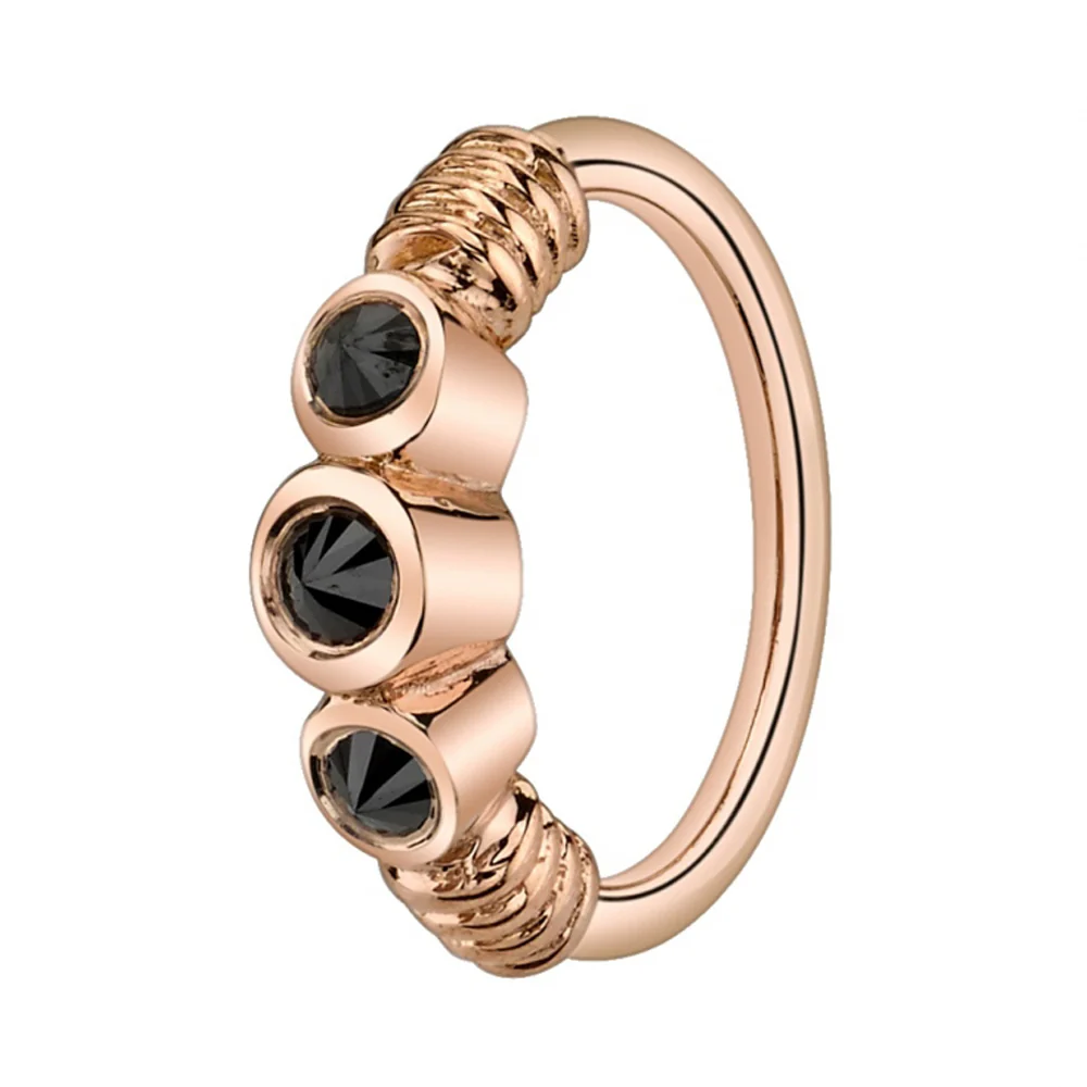Navel Oriented "Faraway" Seam Ring in Gold with Reverse Set Black Diamonds - Image 2