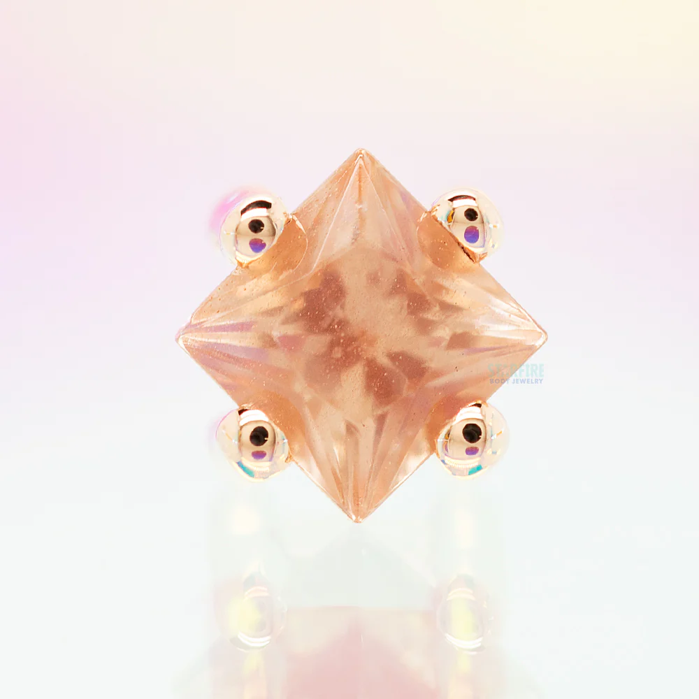 threadless: Prong-Set Princess-Cut Pin in Gold with Oregon Sunstone ON AXIS - Image 2