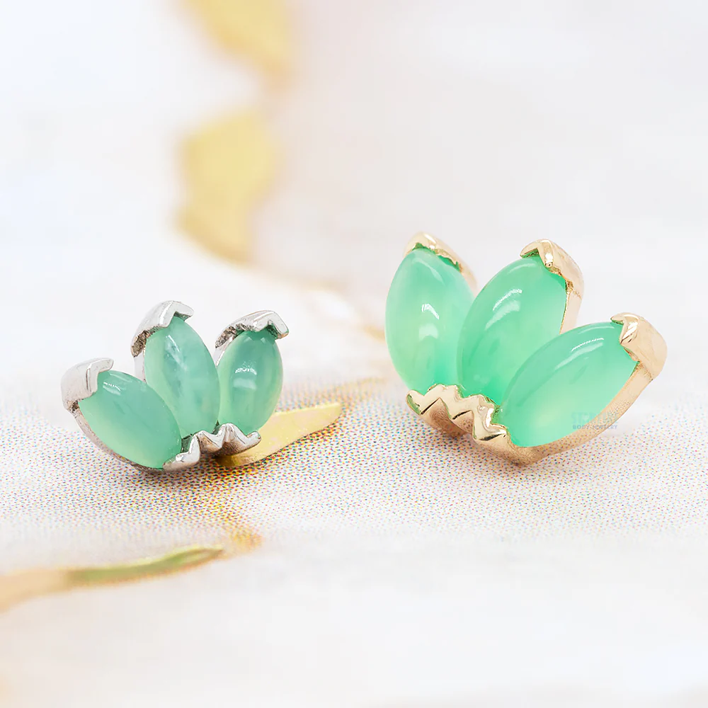 Triple Marquise Fan Threaded End in Gold & Platinum with Chrysoprase - Image 2