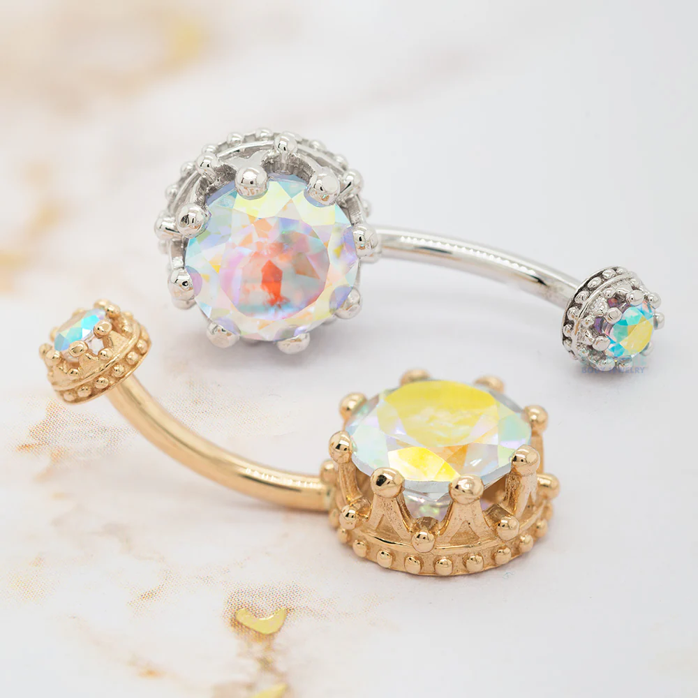 Crown Prong Navel Curve in Gold with Mercury Mist Topaz' - Image 2
