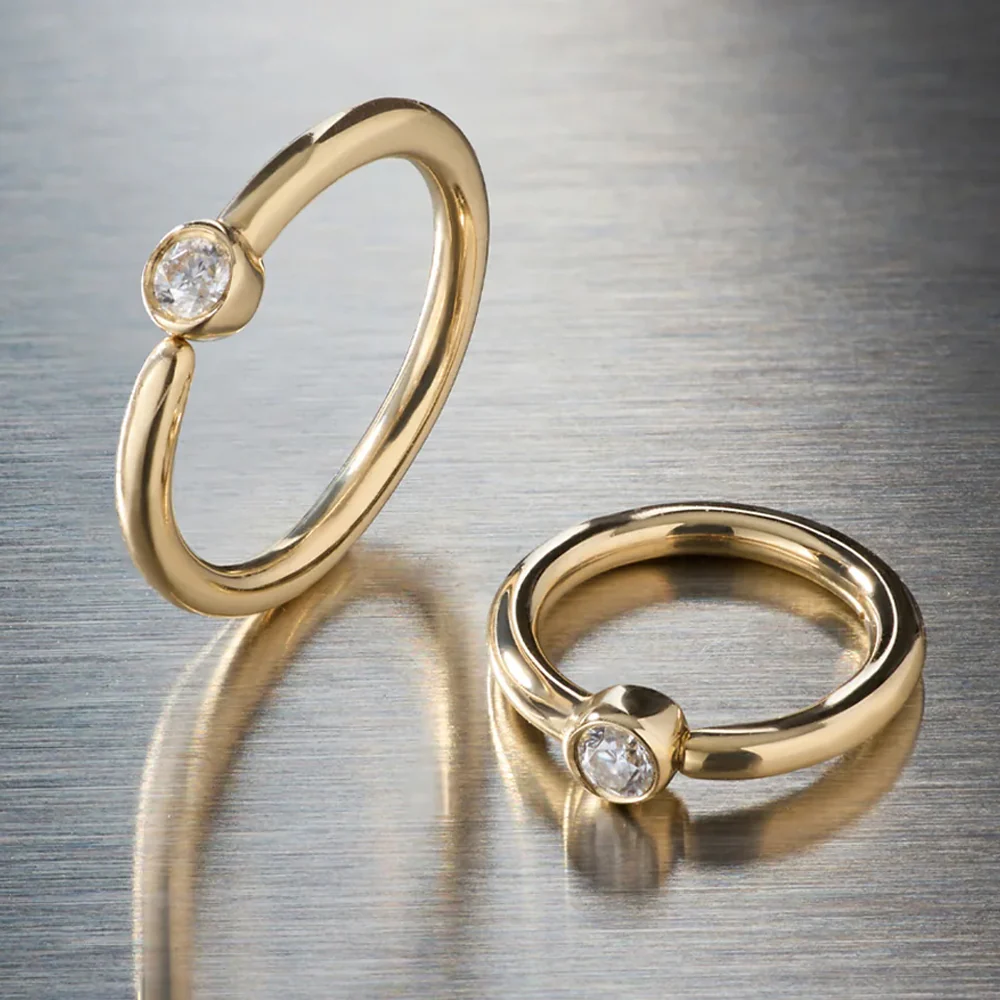 Fixed Bezel Seam Ring in Gold with Moissanite - Image 2