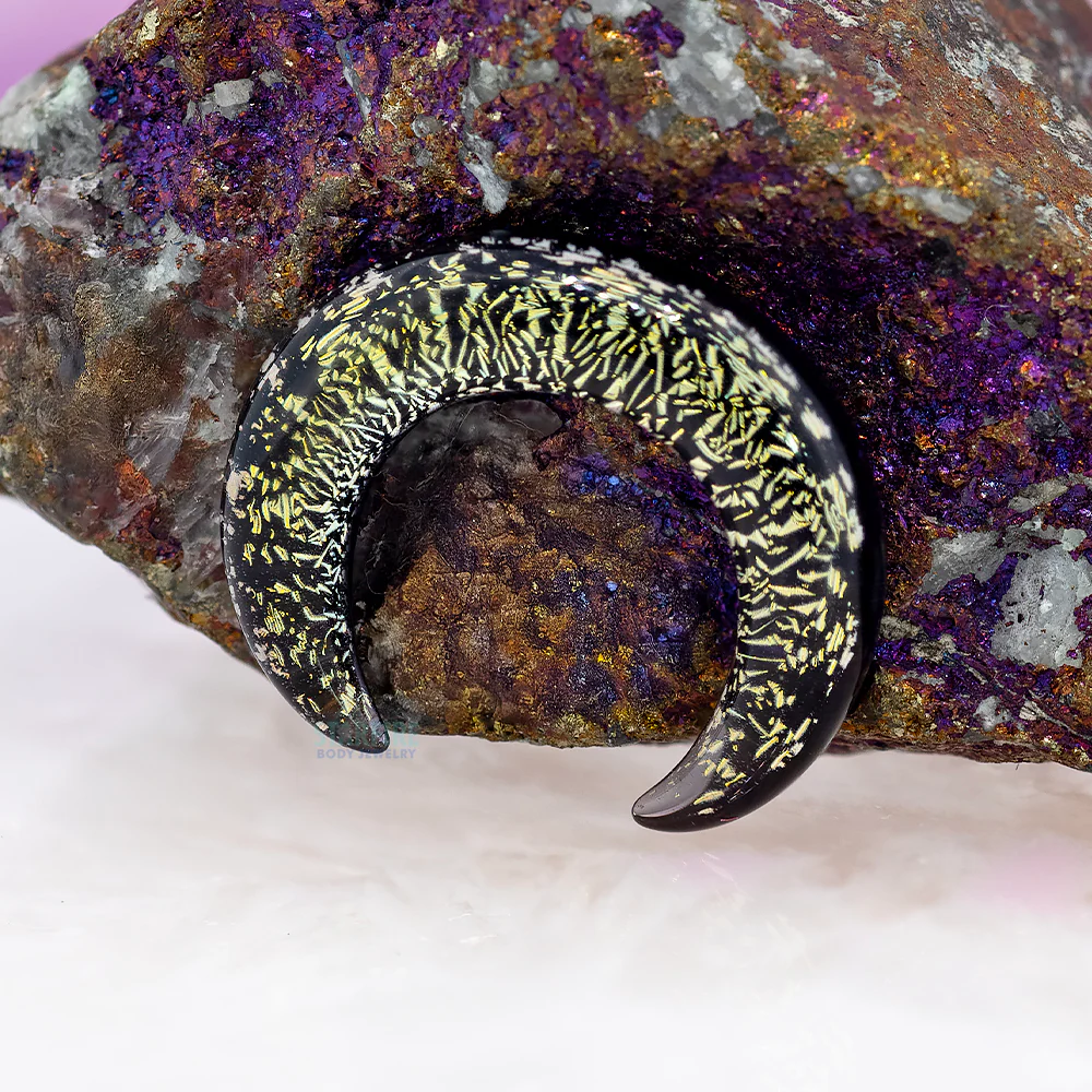 Dichroic Glass Septum Pincher - Gold - Image 2