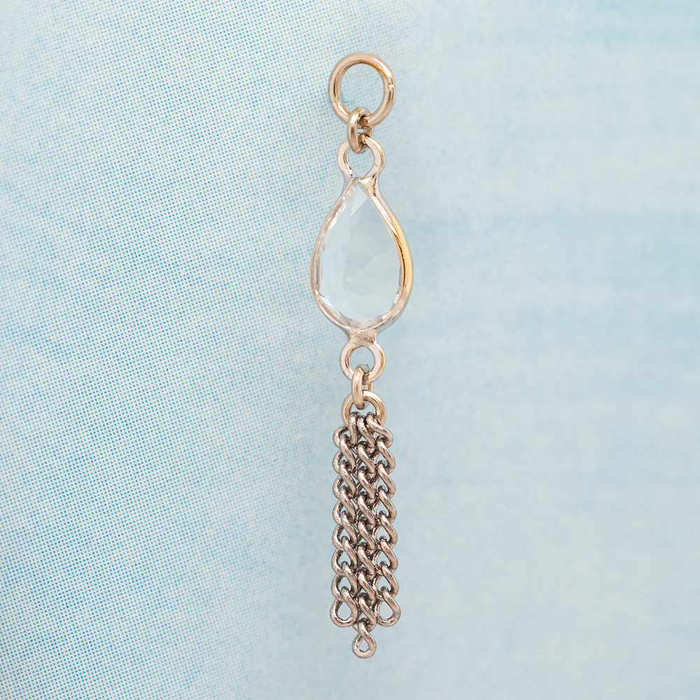 "Ombligo" Chain Charm in Gold with Gemstones - Image 2