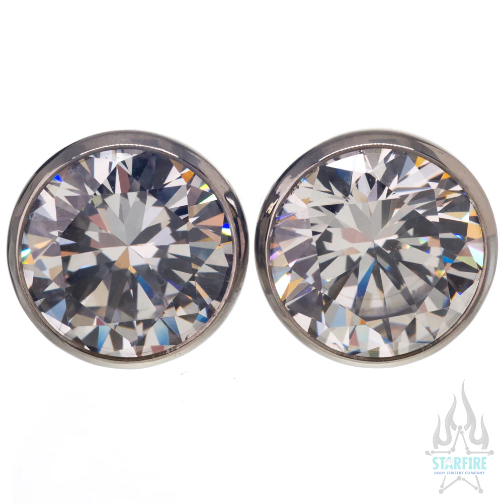 Titanium Faceted Gem Plugs - White CZ - Image 4