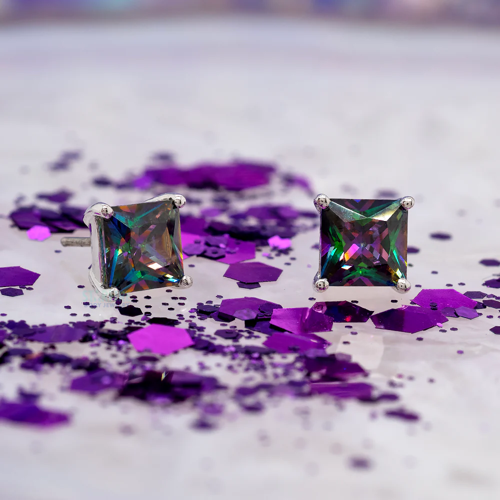 threadless: "Princess Mystic" End in Gold with Mystic Topaz - Image 2