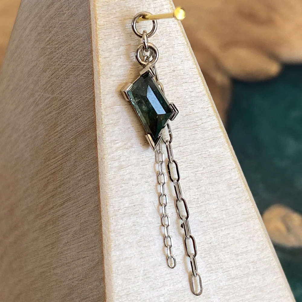Geometric Cut Kenya Origin Sapphire Chain Charm in Gold - 10mm - Image 2