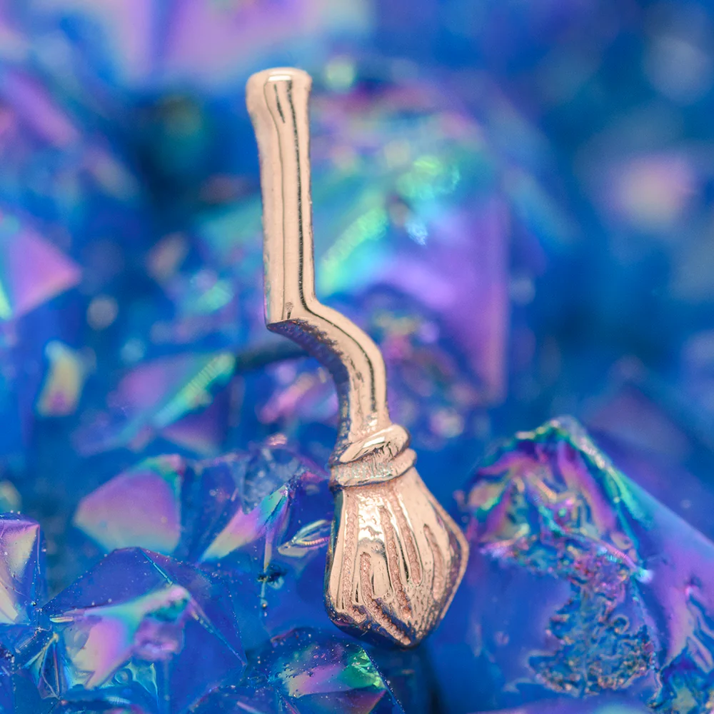 threadless: Broom End in Gold - Image 2