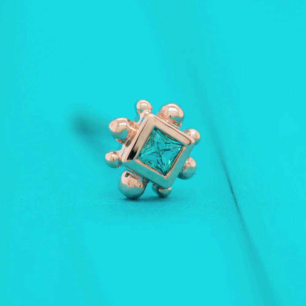 Princess Bezel with 8 Beads Nostril Screw in Gold with Mint Green CZ - Image 2