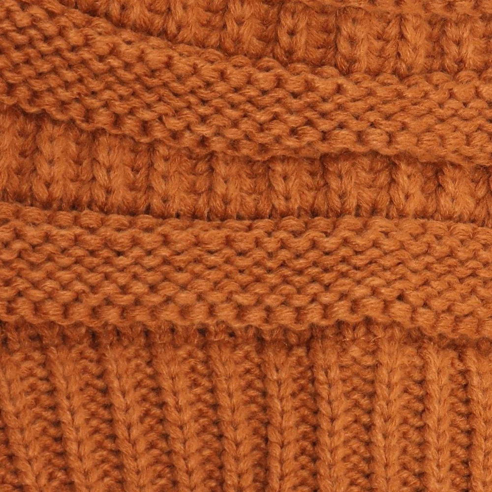 Starfire Fur Pom CC Beanie - Image 17