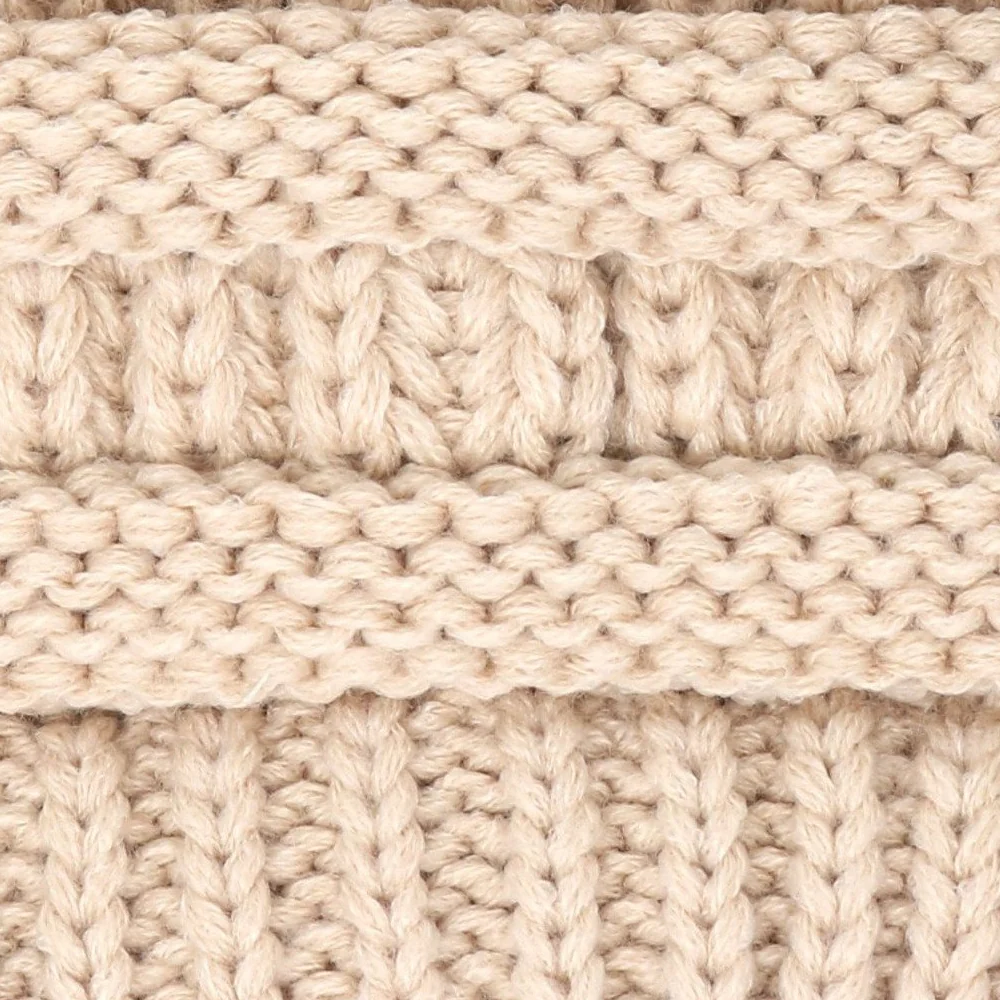 Starfire Fur Pom CC Beanie - Image 6