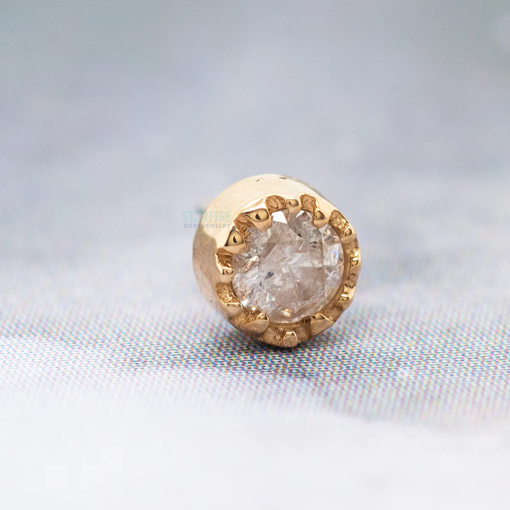 threadless: Scalloped Pin in Gold with Round Gemstone - Image 2